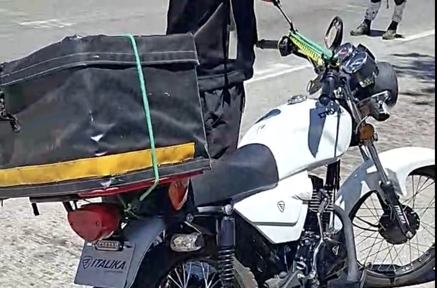  Refuerzan la seguridad en Uruapan con operativo dirigido a motociclistas y autos polarizados